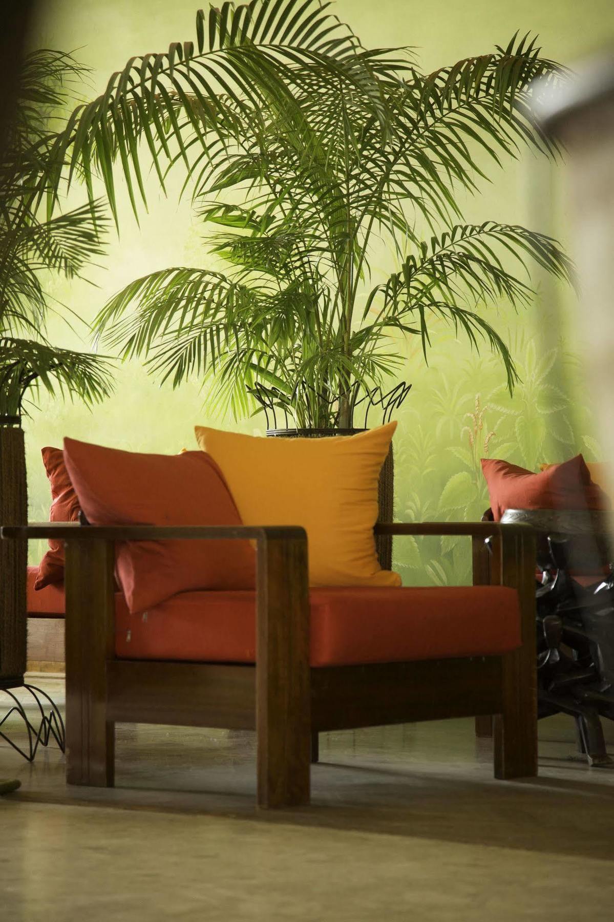 Heden Golf Hotel Abidjan Exterior photo